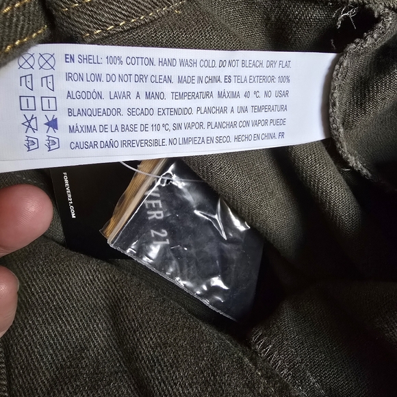 NWT Forever 21 Plunging Pinafore Jumpsuit Olive Large - Picture 9 of 9